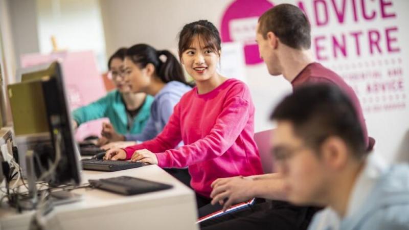 Online higher education provision in China 